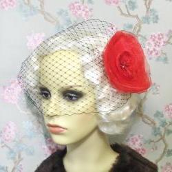Black birdcage veil.